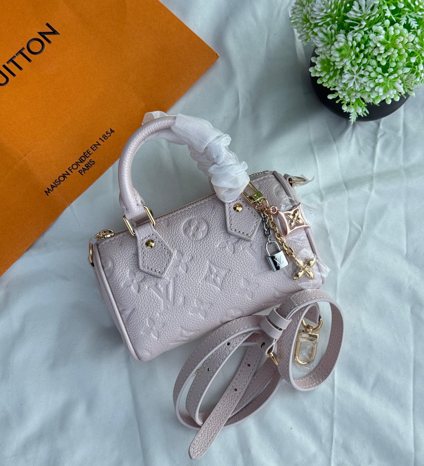 LV Speedy Nano Super master Quality with box and dust bag Size 16 Cm