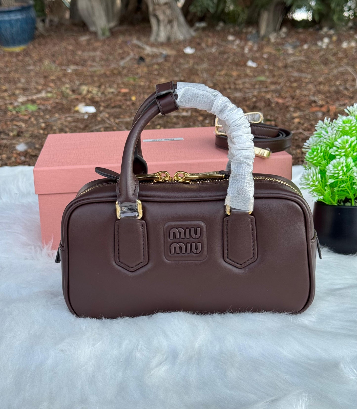 MIU MIU Arcadie Super master Quality with box and dust bag Size 22 Cm