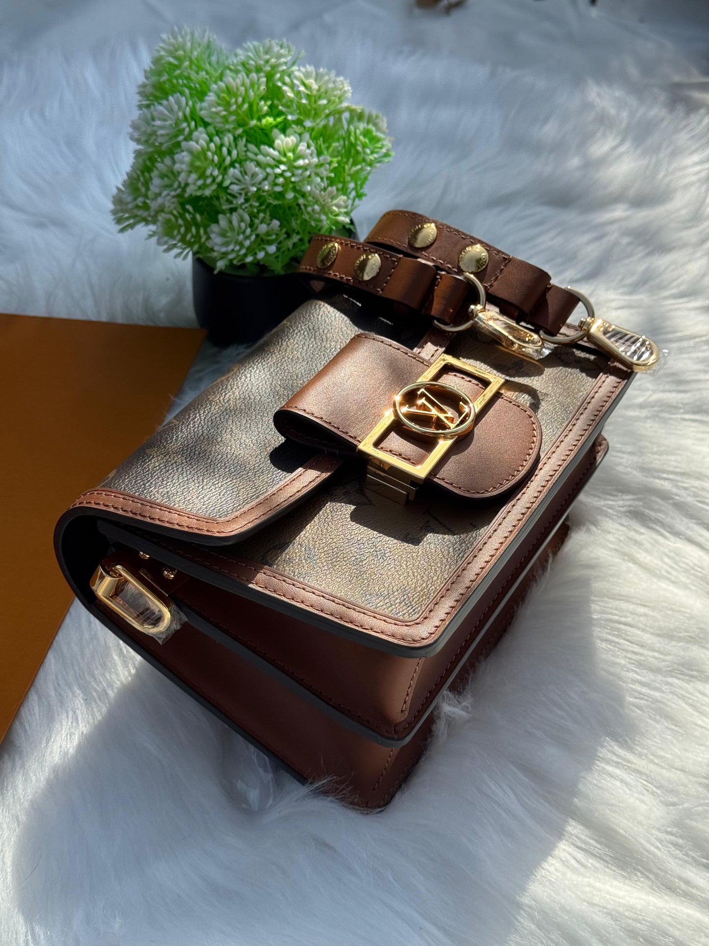 LV Dauphine Bag Super master Quality with box and dust bag