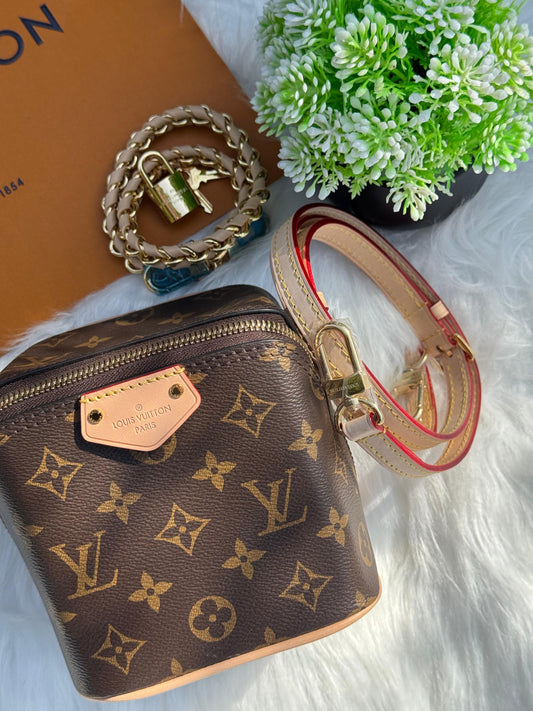 LV Just In Case Super master Quality with box and dust bag