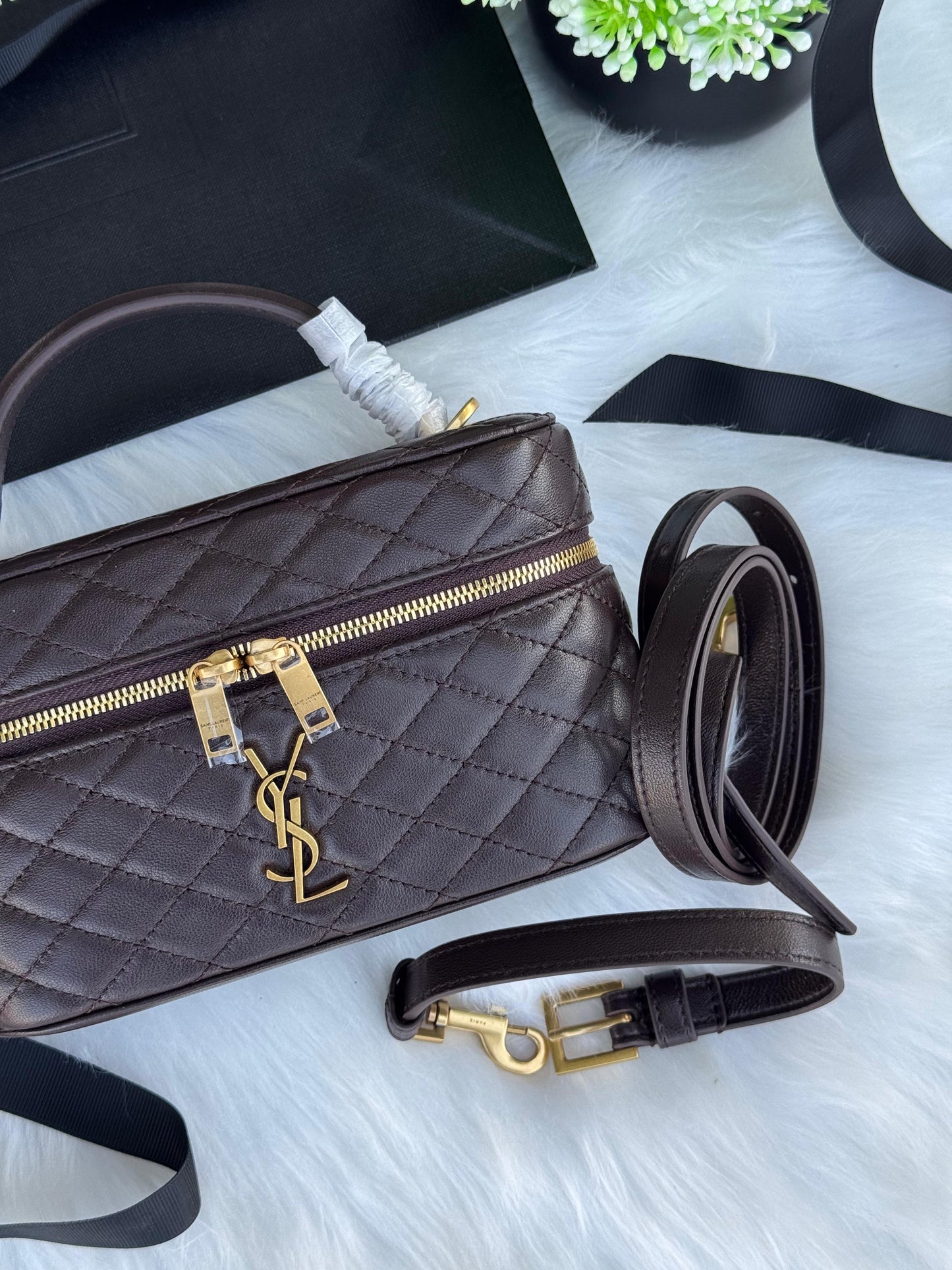 YSL Gaby Vanity Super master Quality with box and dust bag Size 18 Cm