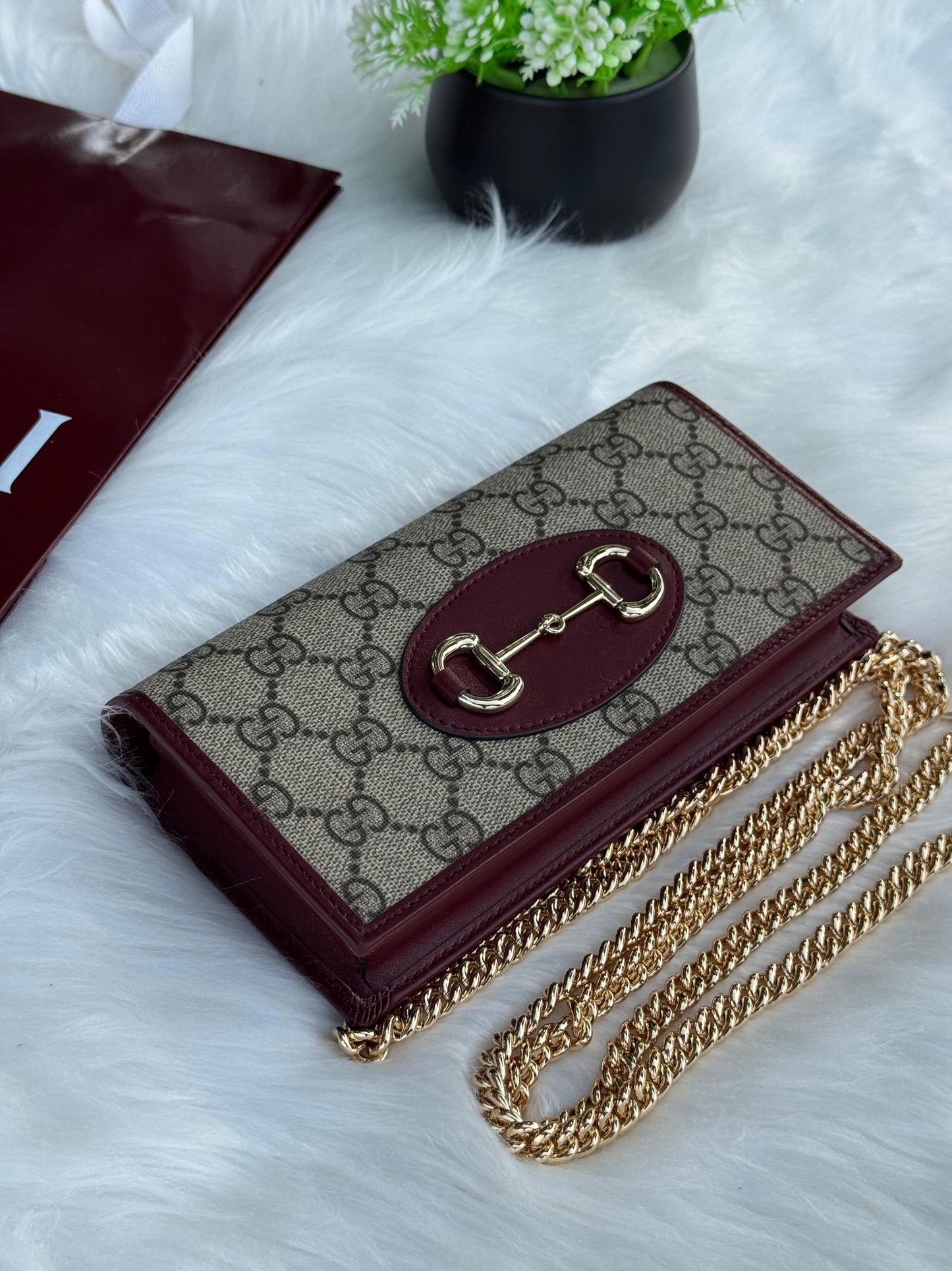 GUCCI Chain wallet Super master Quality with box and dust bag Size 18 Cm
