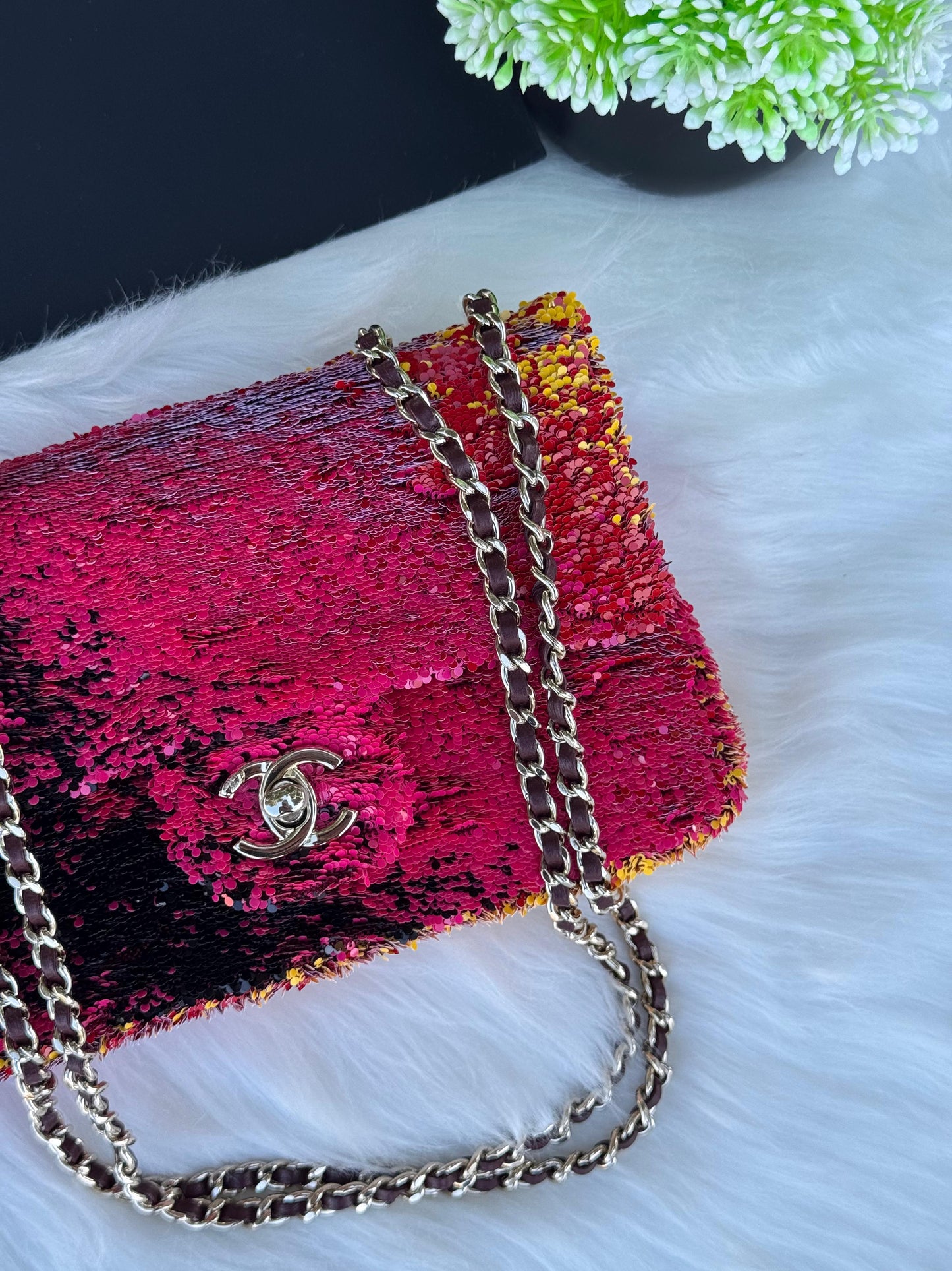 CHANEL Evening Bag Super master Quality with box and dust bag Size 20 Cm