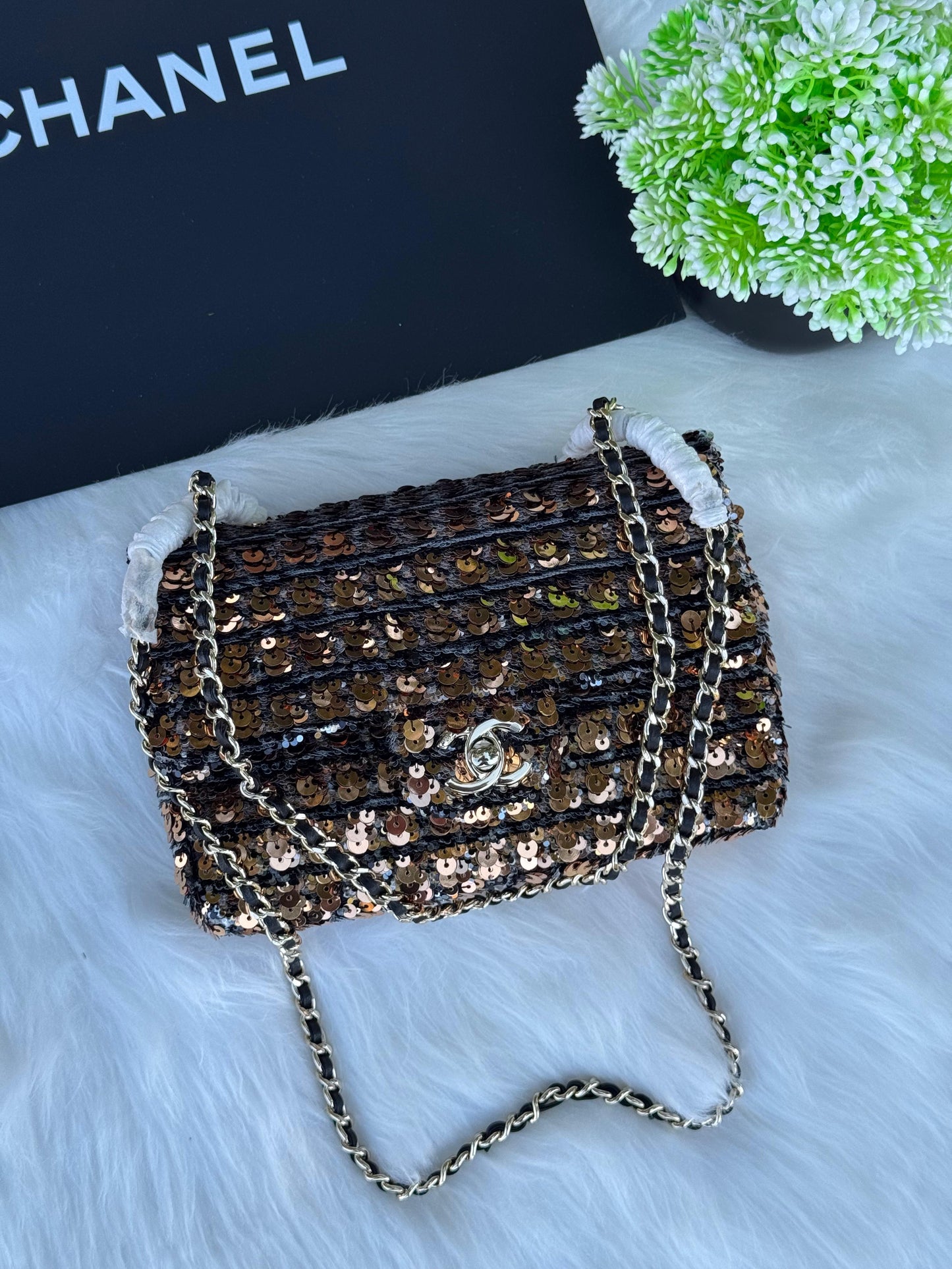 CHANEL Evening Bag Super master Quality with box and dust bag Size 20 Cm