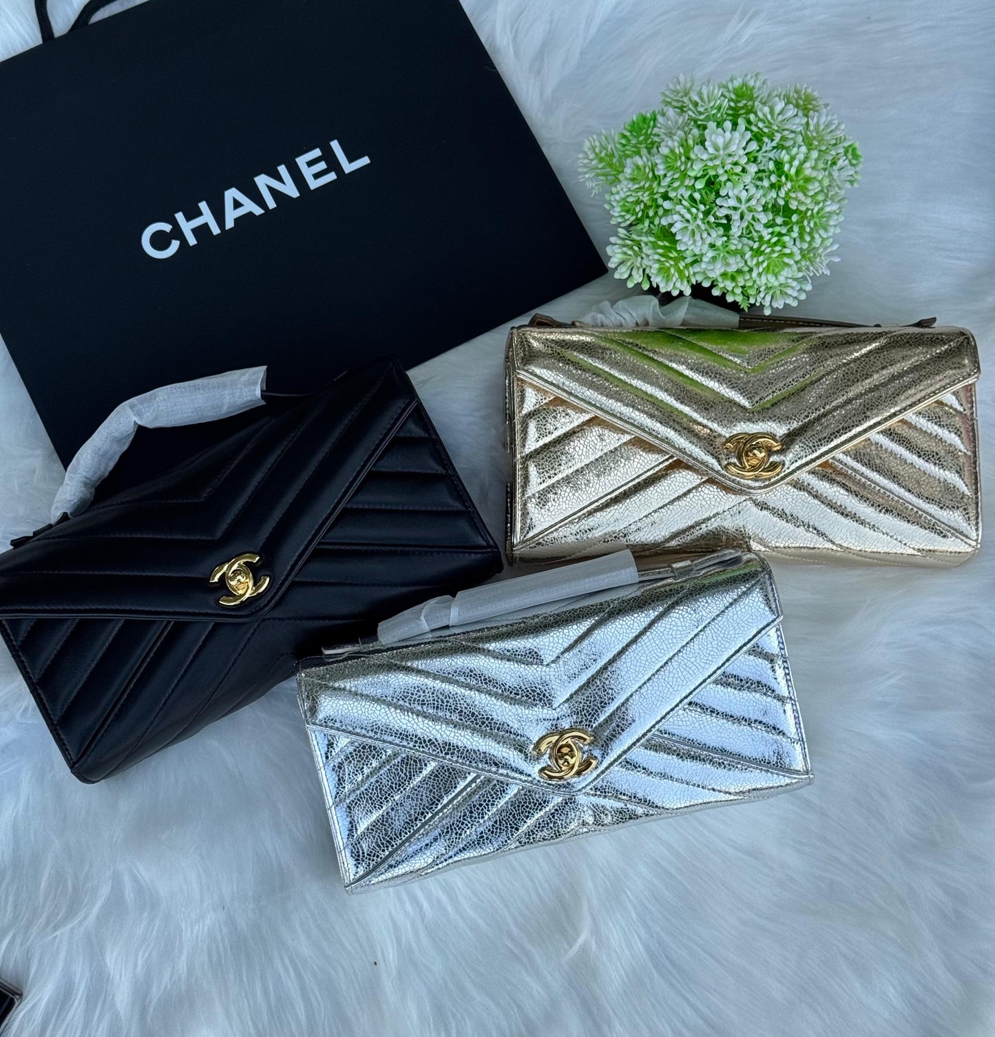 CHANEL Clutch bag Super master Quality with box and dust bag Size 25 cm
