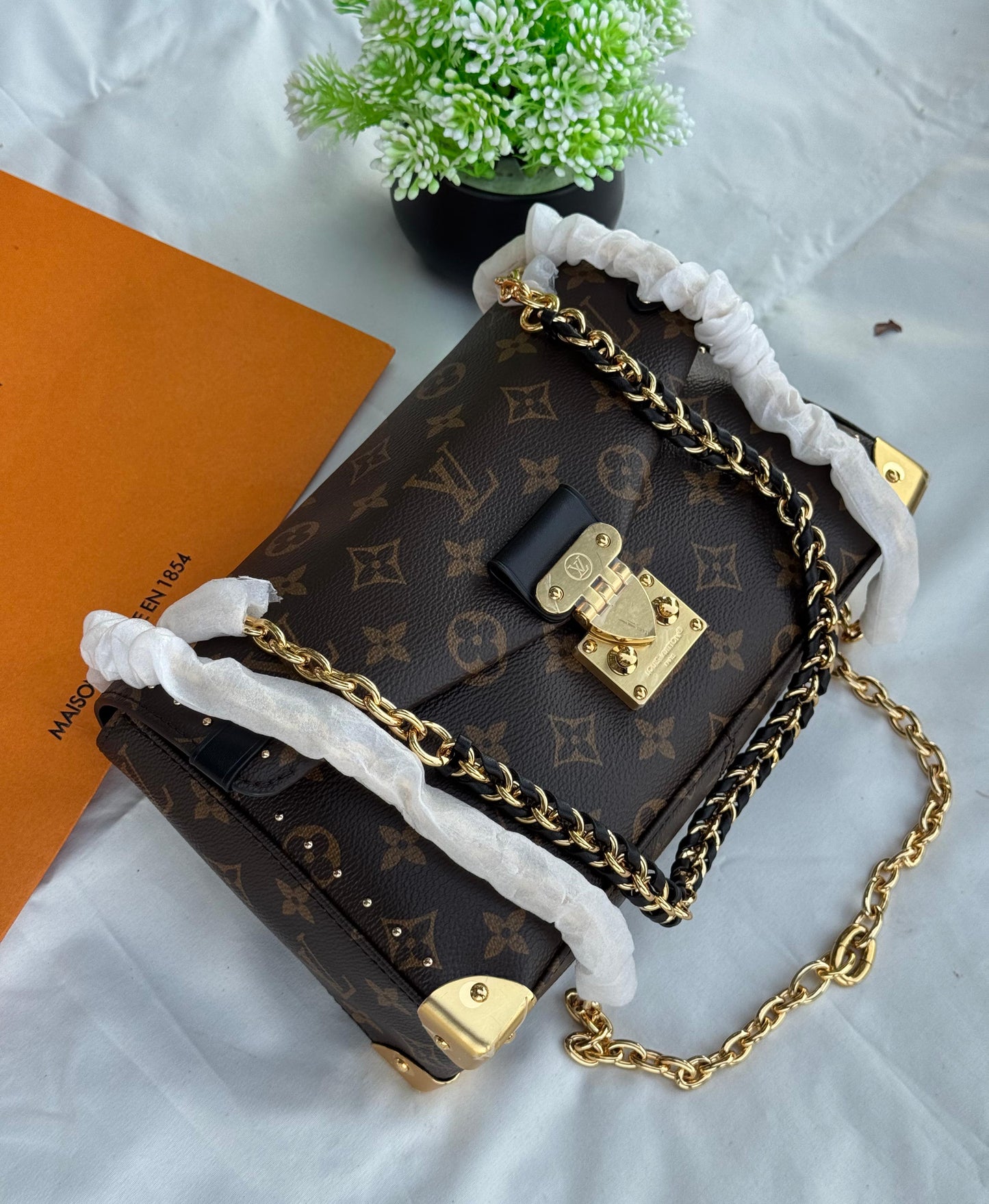 LV Trunkie Super master Quality with box and dust bag Size 26 Cm