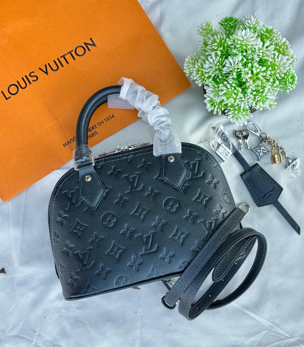 LV Alma BB monogram Super master Quality with box and dust bag Size 23 Cm