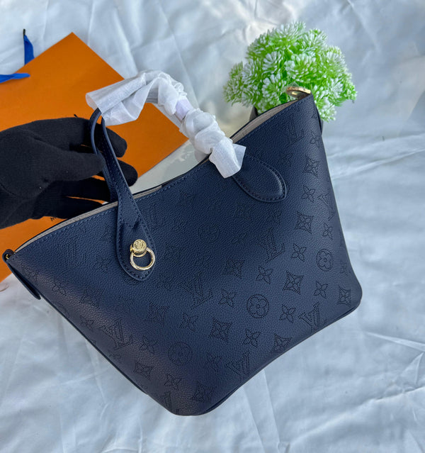 LV Blossom PM Super master Quality with box and dust bag Size 20 Cm
