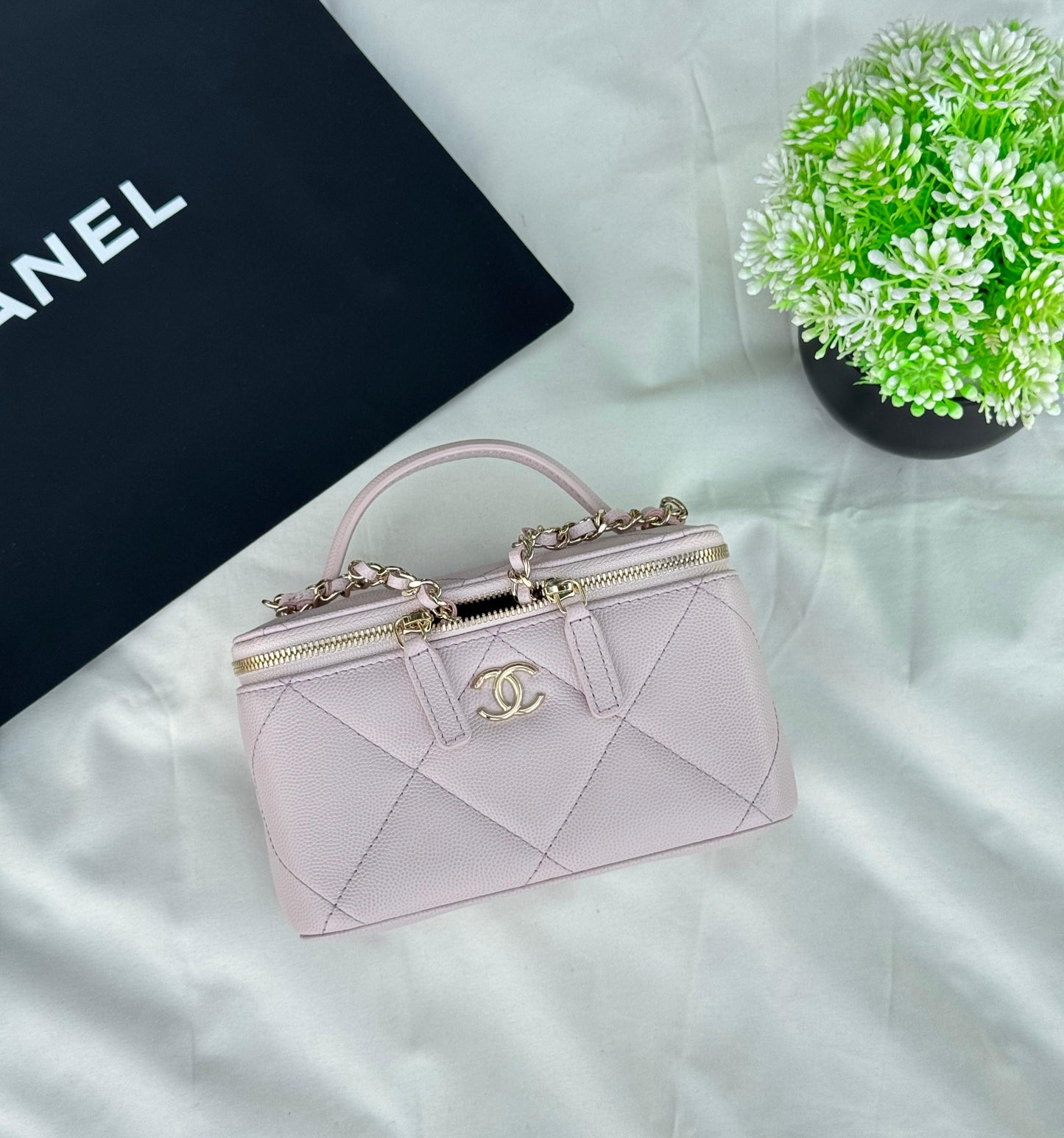 CHANEL Vanity Super master Quality with box and dust bag