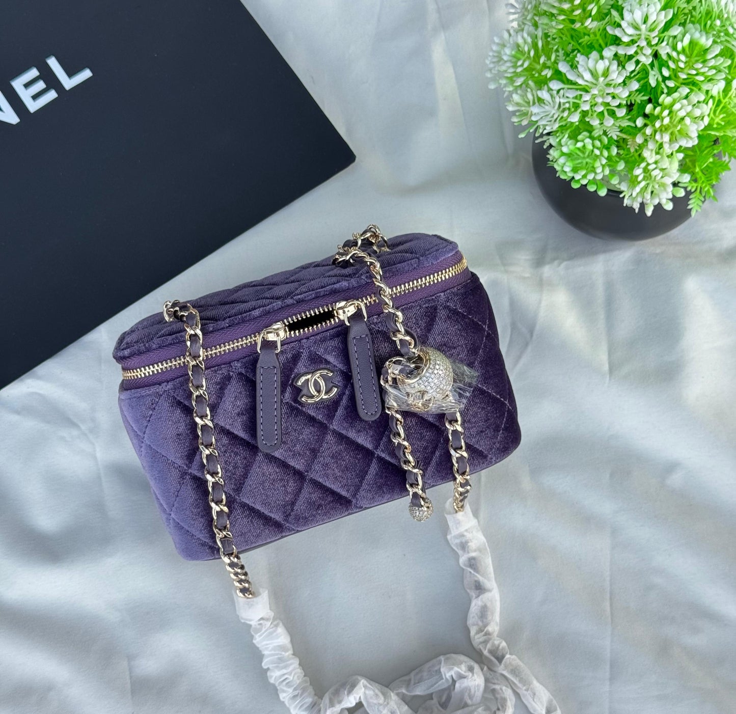 CHANEL Vanity Super master Quality with box and dust bag
