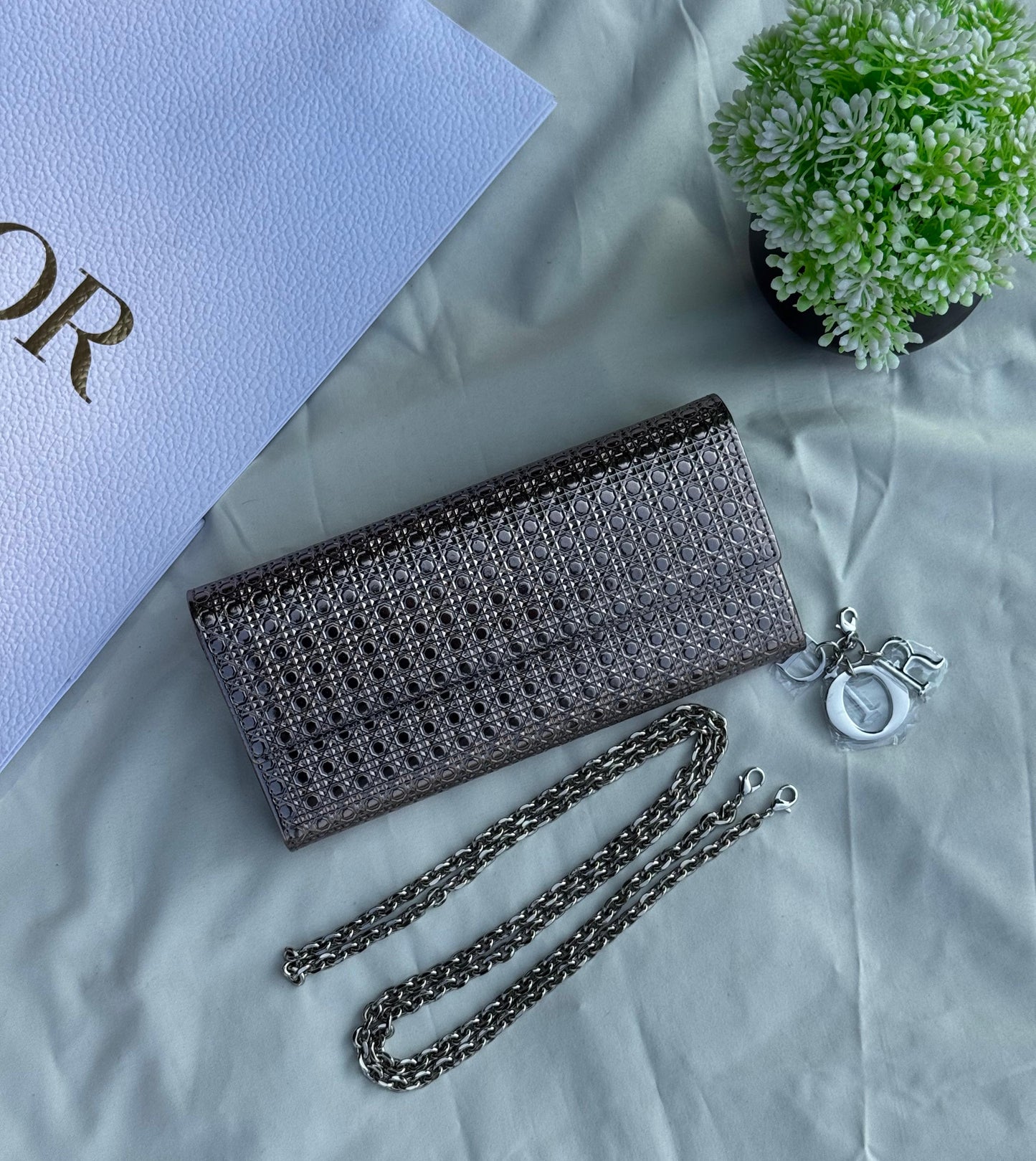 DIOR Wallet on Chain with the signature Cannage stitching Super master Quality with box and dust bag