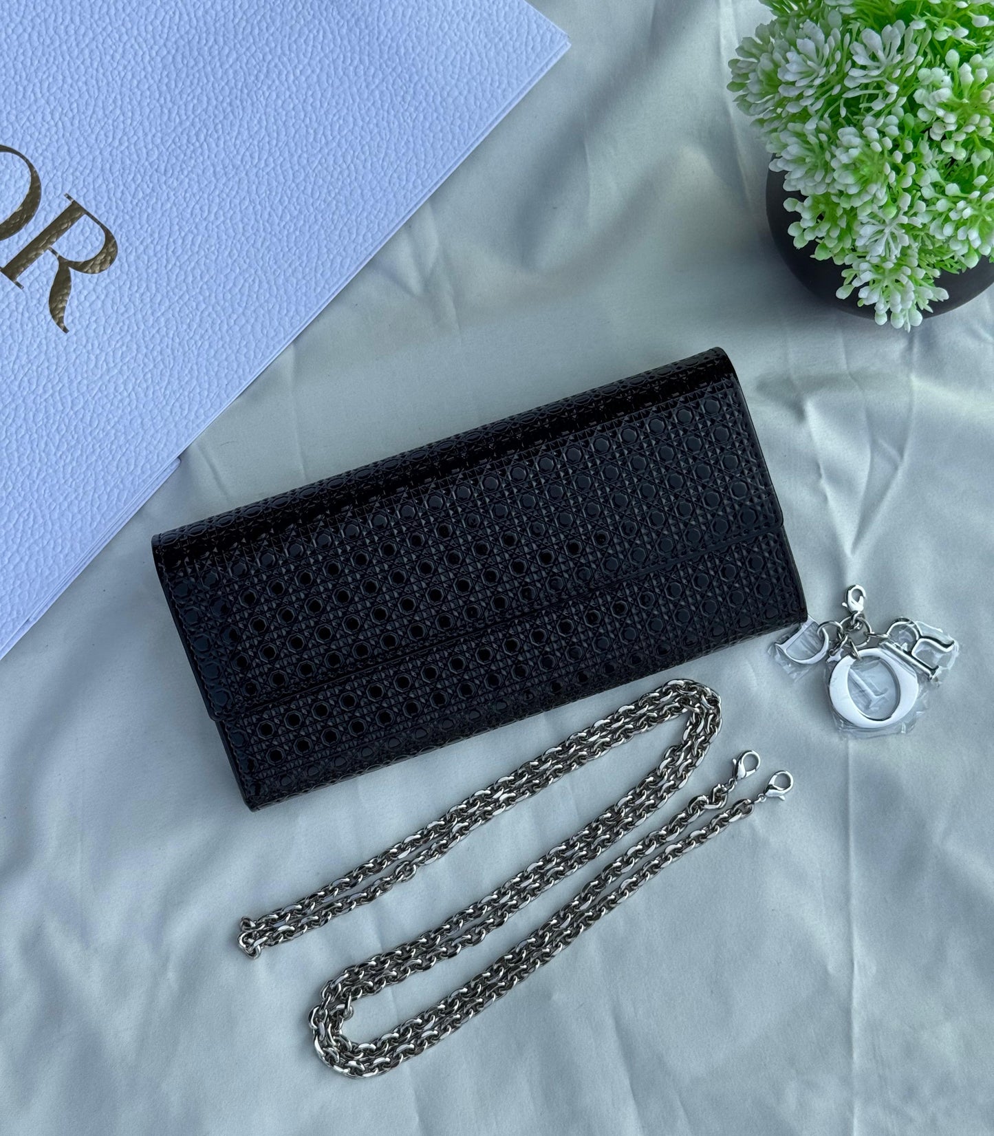 DIOR Wallet on Chain with the signature Cannage stitching Super master Quality with box and dust bag