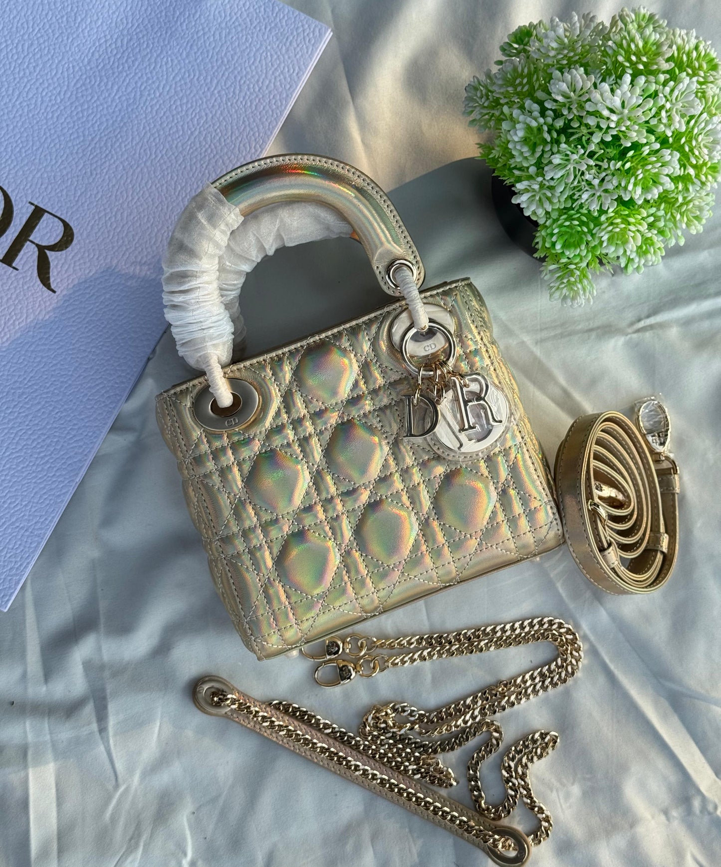 Lady Dior mini Super master Quality with box and dust bag Size 17 Cm