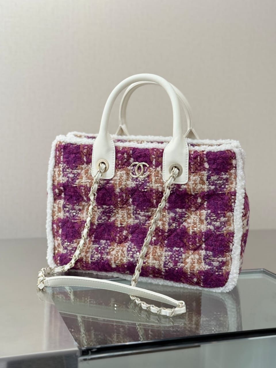 CHANEL TOTE Tweed Bag Super master Quality with box and dust bag Size 33 Cm