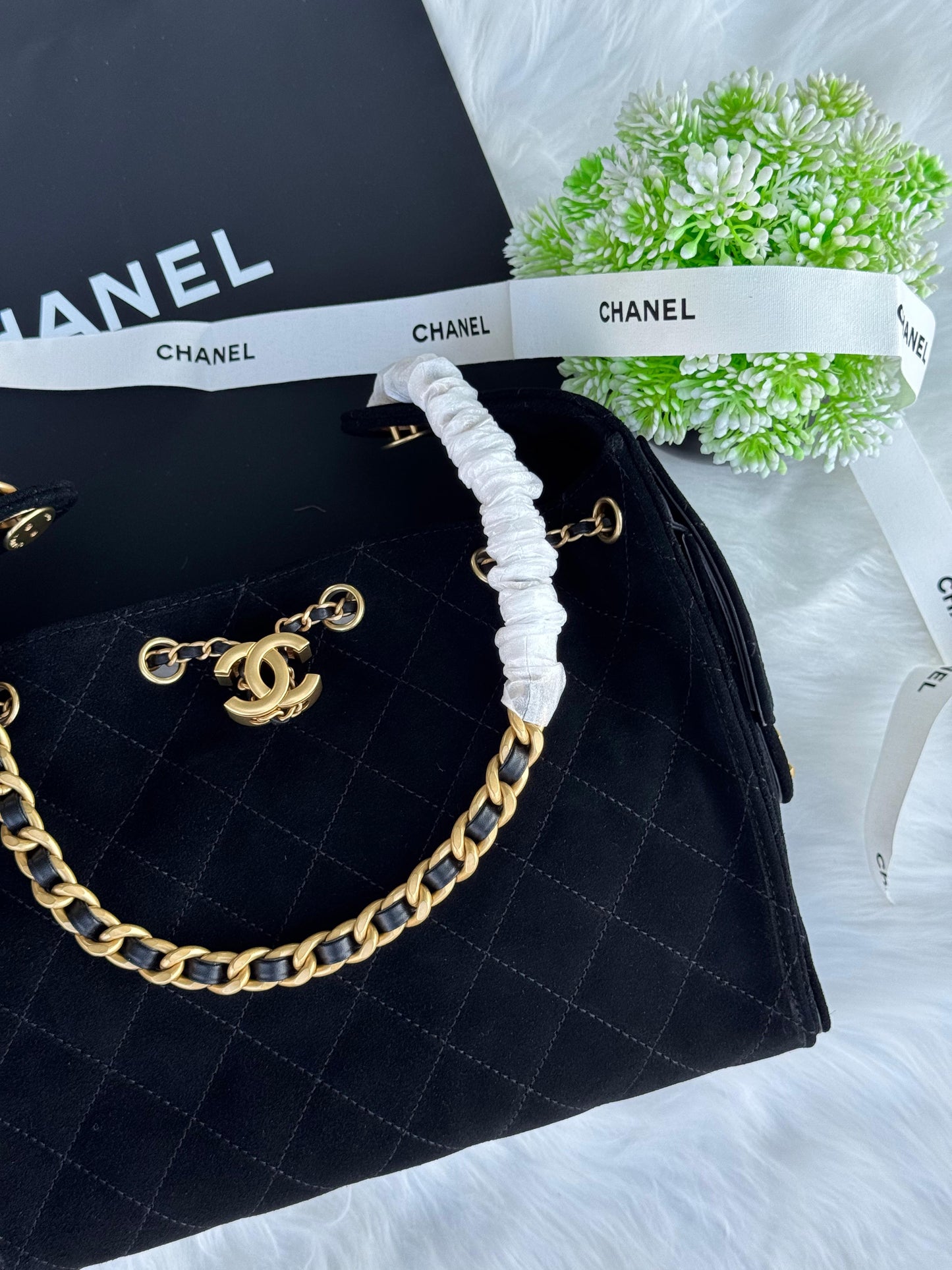 CHANEL Hobo mini Super master Quality with box and dust bag Size 25 Cm