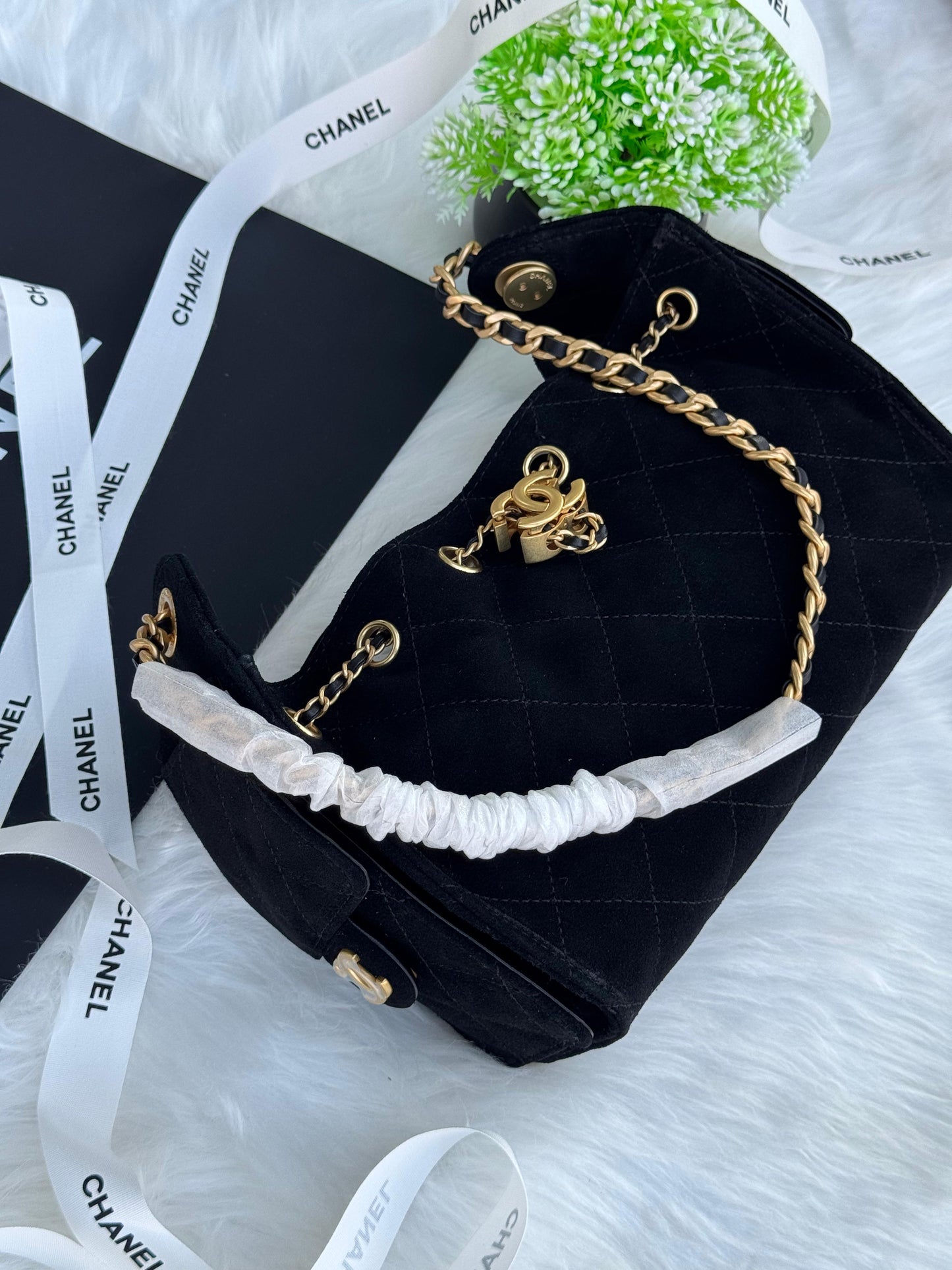 CHANEL Hobo mini Super master Quality with box and dust bag Size 22 cm