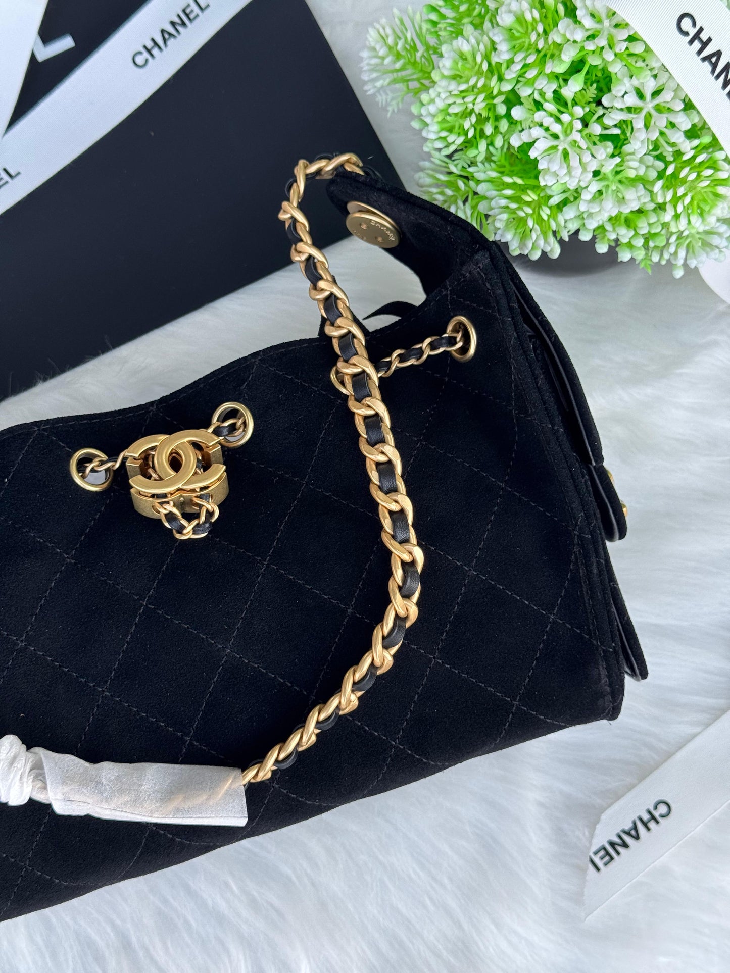 CHANEL Hobo mini Super master Quality with box and dust bag Size 22 cm