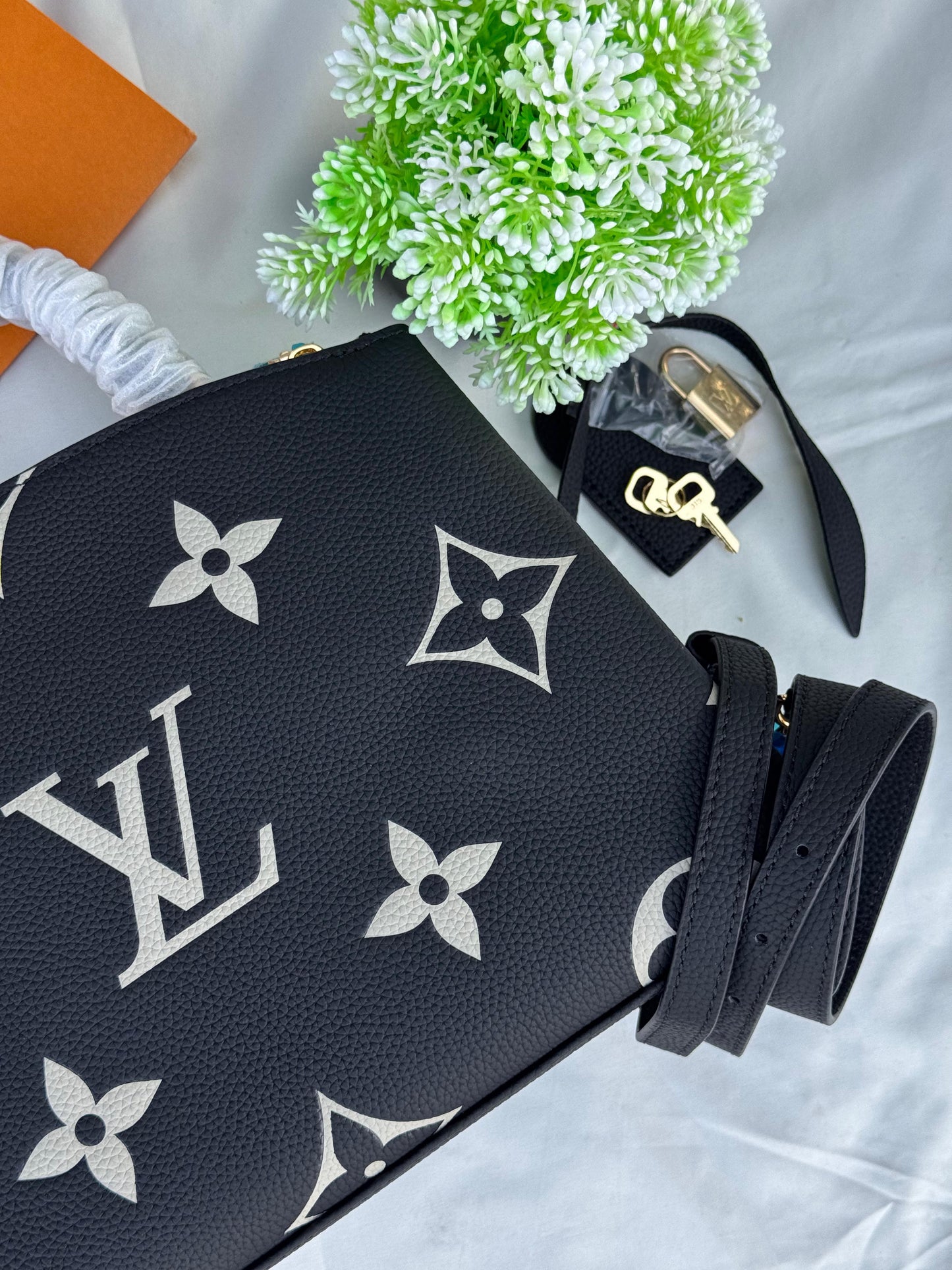LV Palais Tote Bag Super master Quality with box and dust bag