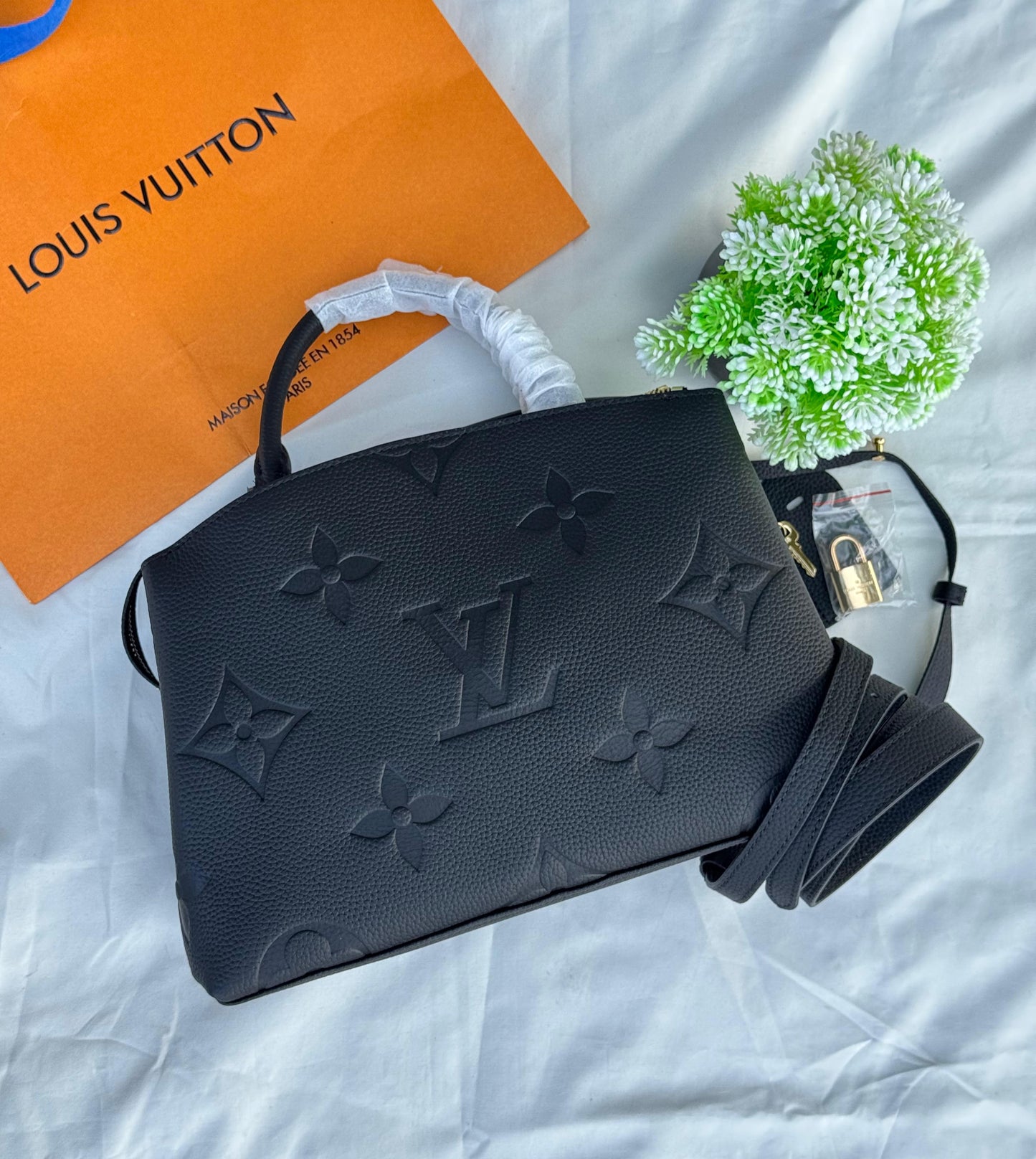 LV Palais Tote Bag Super master Quality with box and dust bag