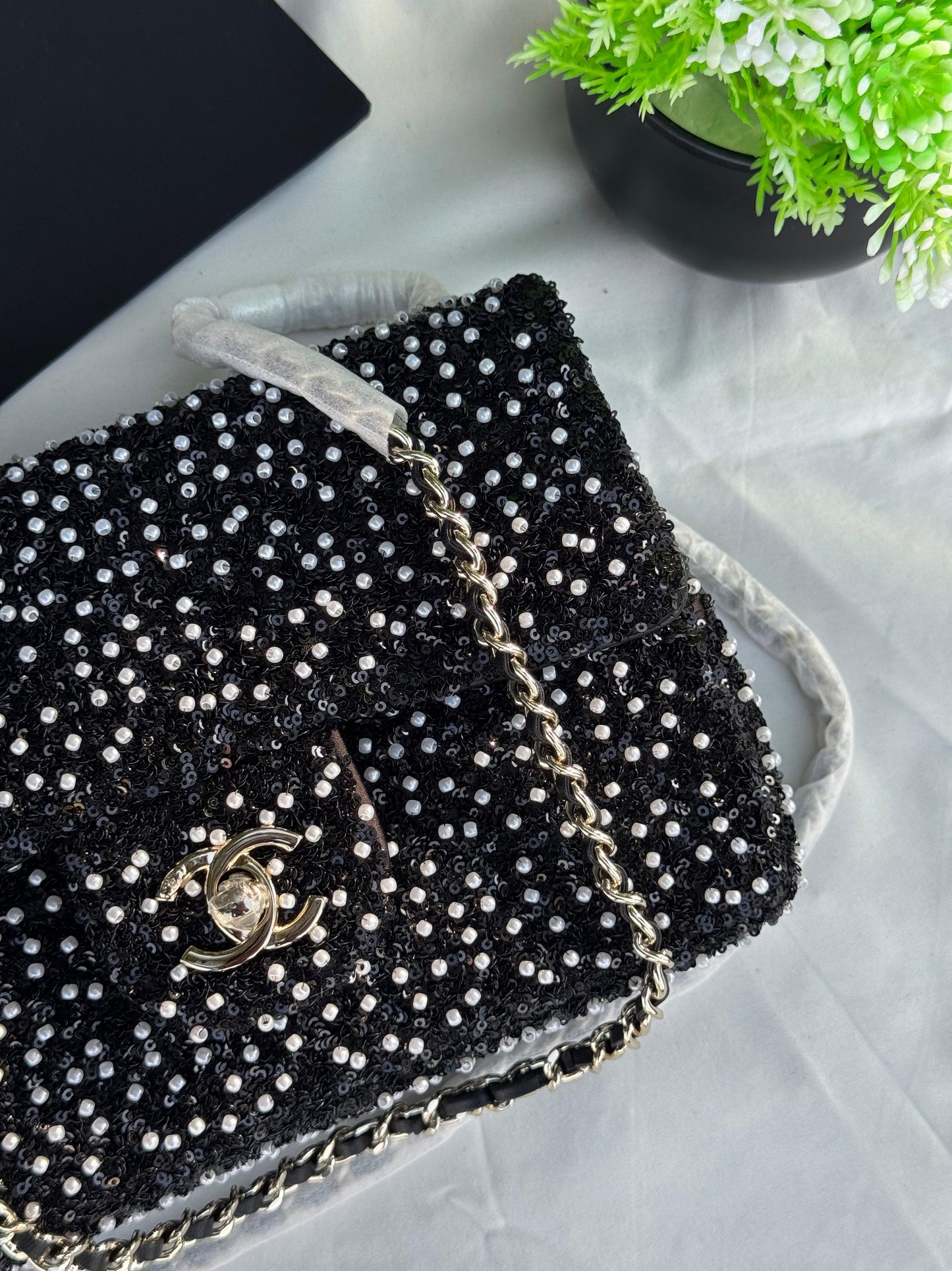 CHANEL Evening Bag Super master Quality with box and dust bag Size 20 Cm