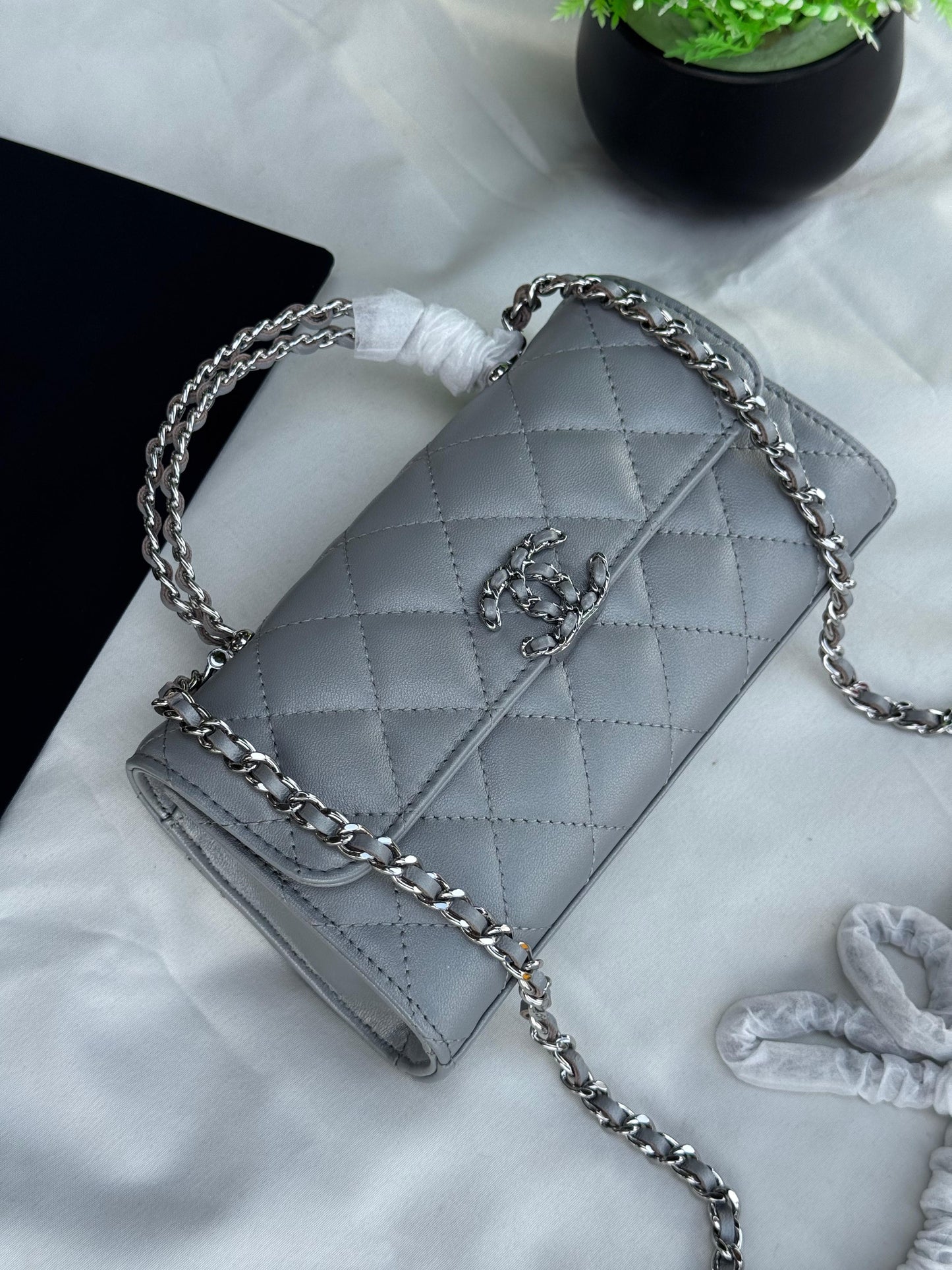CHANEL Top handle with Chain Super master Quality with box and dust bag Size 19 cm